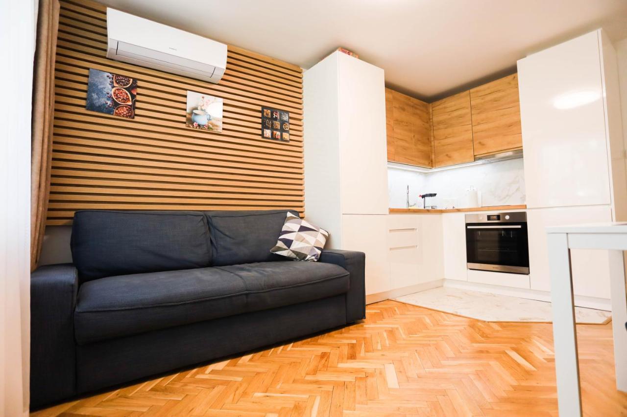 White Central Apartment Βάρνα Εξωτερικό φωτογραφία
